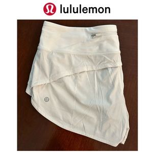 SOLD Lululemon White Speed Up Shorts 2.5”